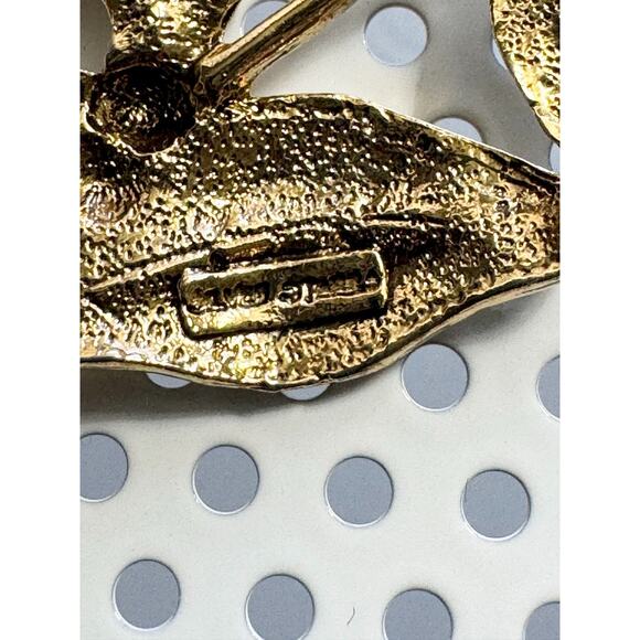 Vintage Porcelain Pink Rose Gold-Tone Floral Brooch - Picture 6 of 7